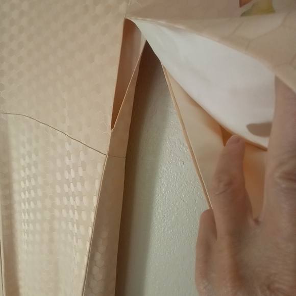 Vintage Silk Pastel Peach Floral Flowy Lined Silky Jaquard Hand Painted Kimono - Picture 8 of 14